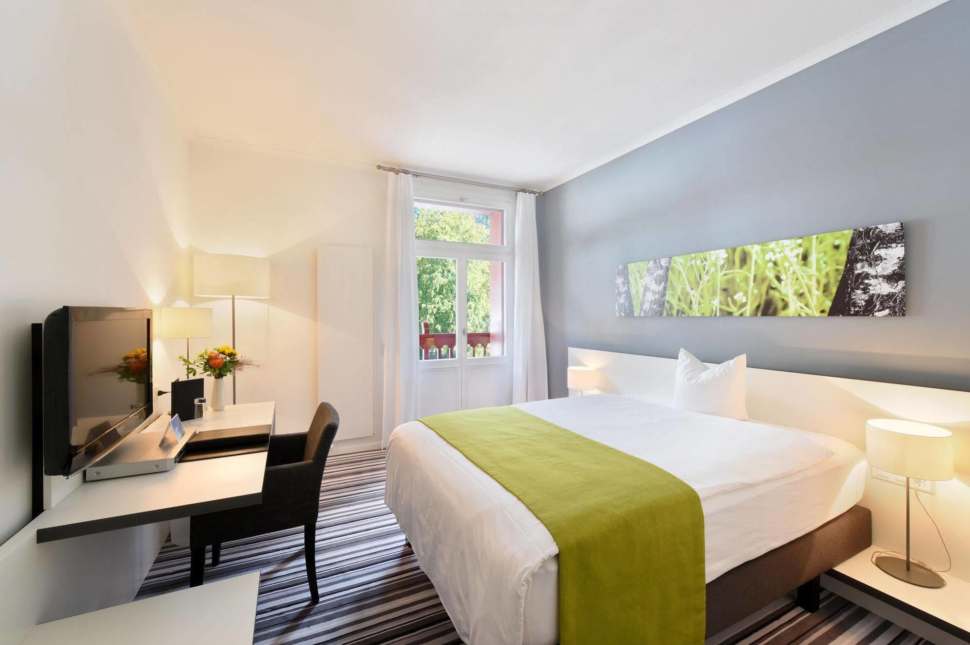 Hotel Vitznauerhof - Lifestyle Hideaway At Lake Lucerne Exteriör bild